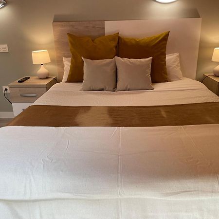 Apartamentos Aranda - Atico Duero اراندا دي دويرو المظهر الخارجي الصورة