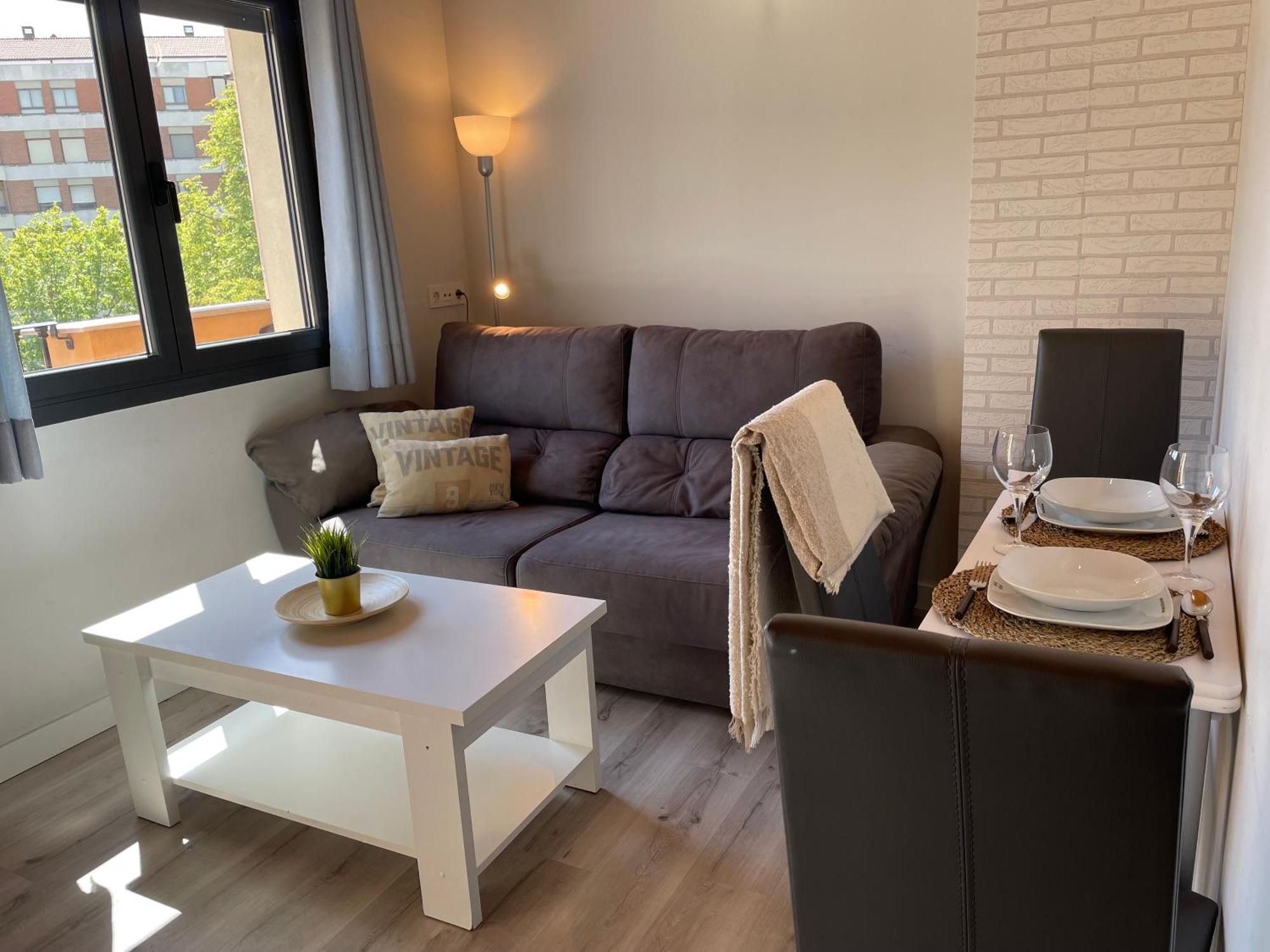 Apartamentos Aranda - Atico Duero اراندا دي دويرو المظهر الخارجي الصورة
